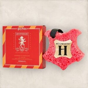 Limited Edition Harry Potter Gryffindor Spongelle All-in-One Body Treatment!